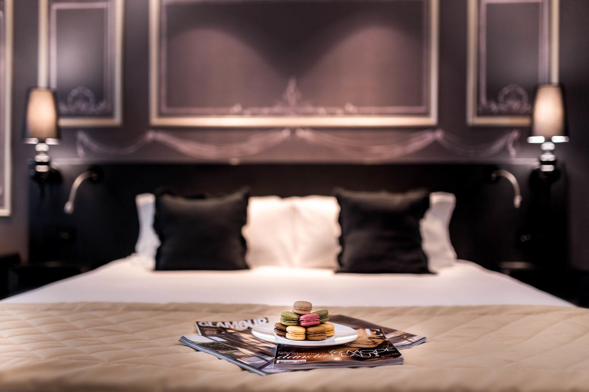 Hotel Nh Collection Ponthieu Champs-elysees 4*